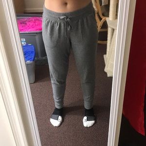 Grey women’s joggers